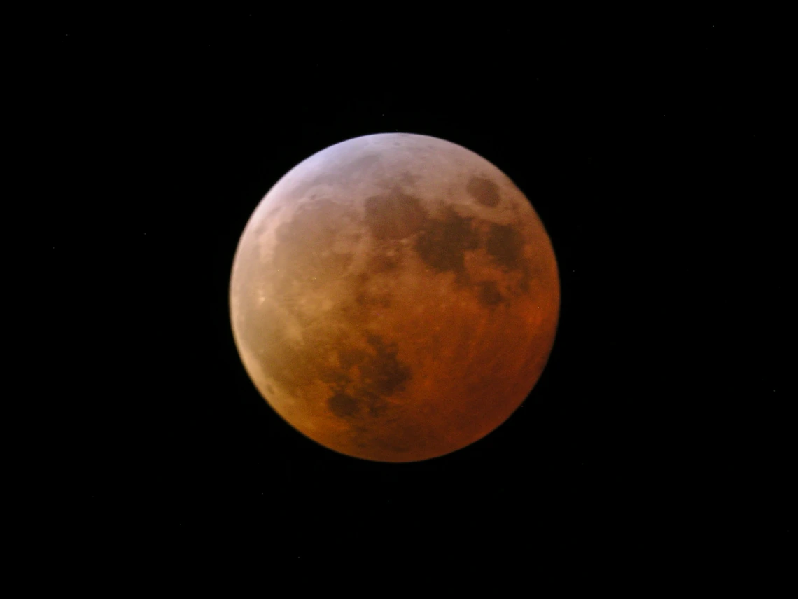 Total Lunar Eclipse